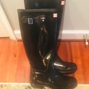 Hunter glossy black boots 40-41 size 9 ladies